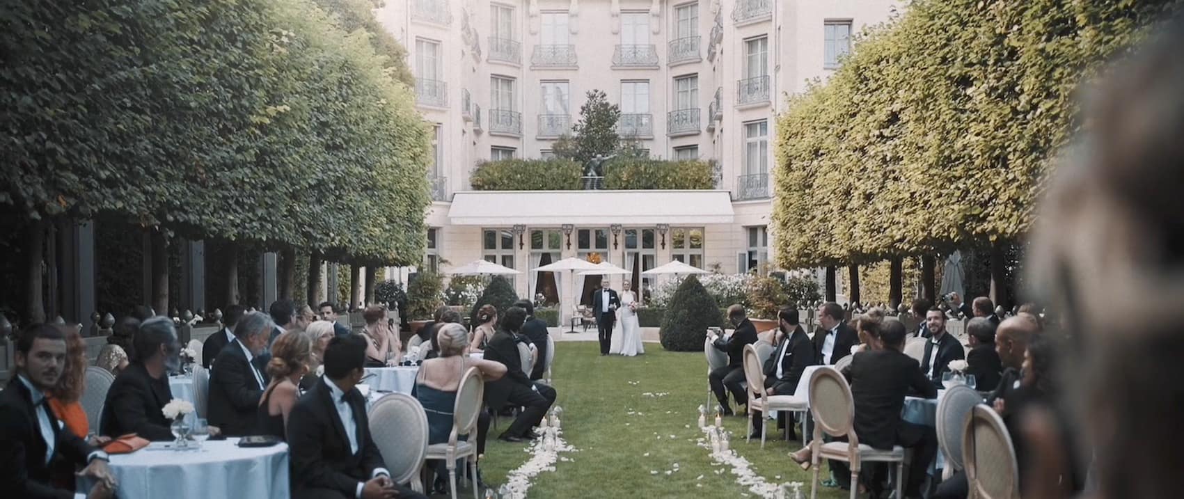 I'm a wedding videographer at the ritz Paris
