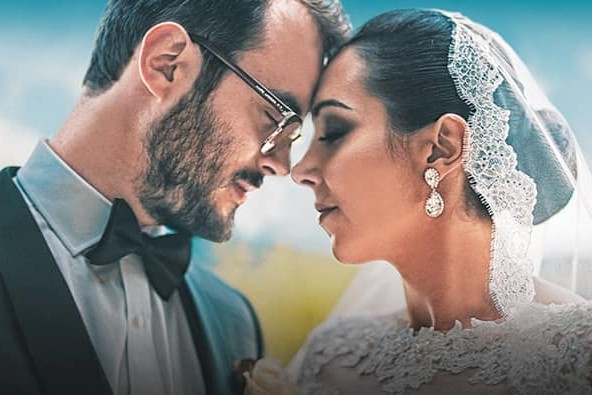 Burgundy wedding videographer